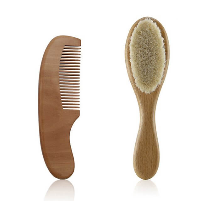 Escova e Pente Para Cabelo de Bebê - BabyClean